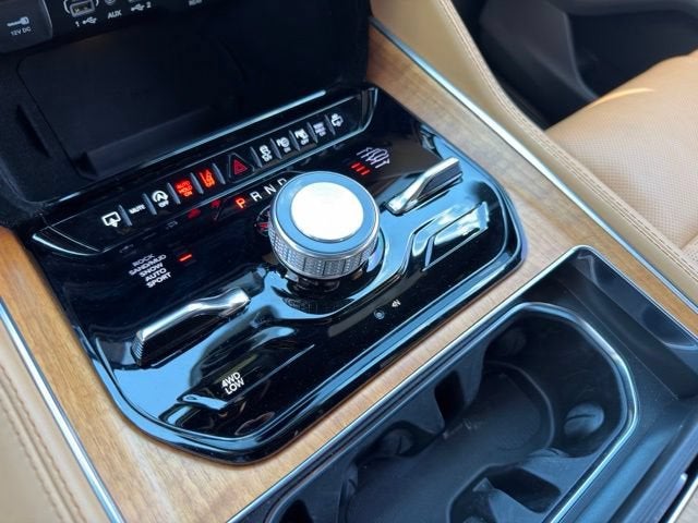 2024 Jeep Grand Wagoneer Series III