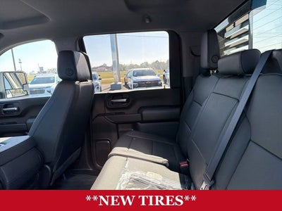 2025 Chevrolet Silverado 3500 HD WT DRW