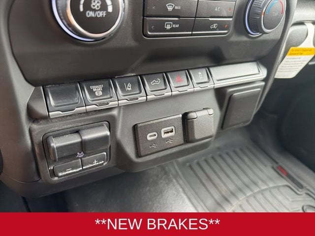 2025 Chevrolet Silverado 3500 HD WT DRW