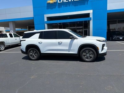 2024 Chevrolet Traverse LS