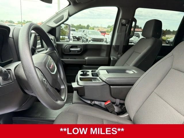 2025 GMC Sierra 2500 HD Pro