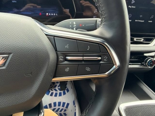2025 Chevrolet Equinox LT - Photo 15