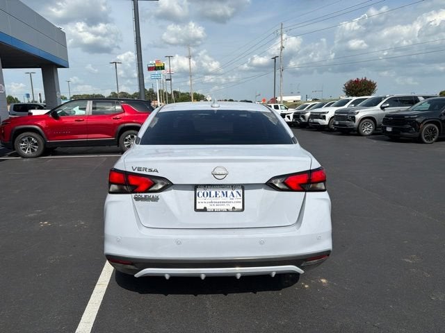 2025 Nissan Versa SV