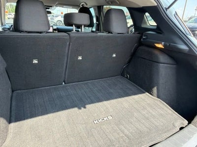 2025 Nissan Kicks S