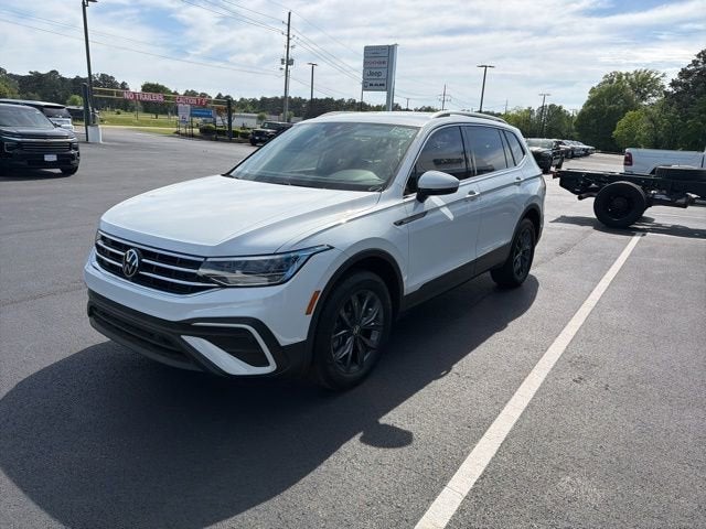 2022 Volkswagen Tiguan SE