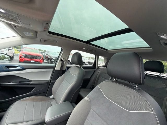 2024 Volkswagen Taos SE