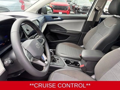 2024 Volkswagen Taos SE
