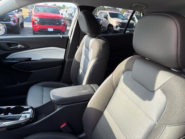 2026 Chevrolet Trax LT - Photo 10